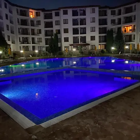 3 Family With Pool View * נסבר